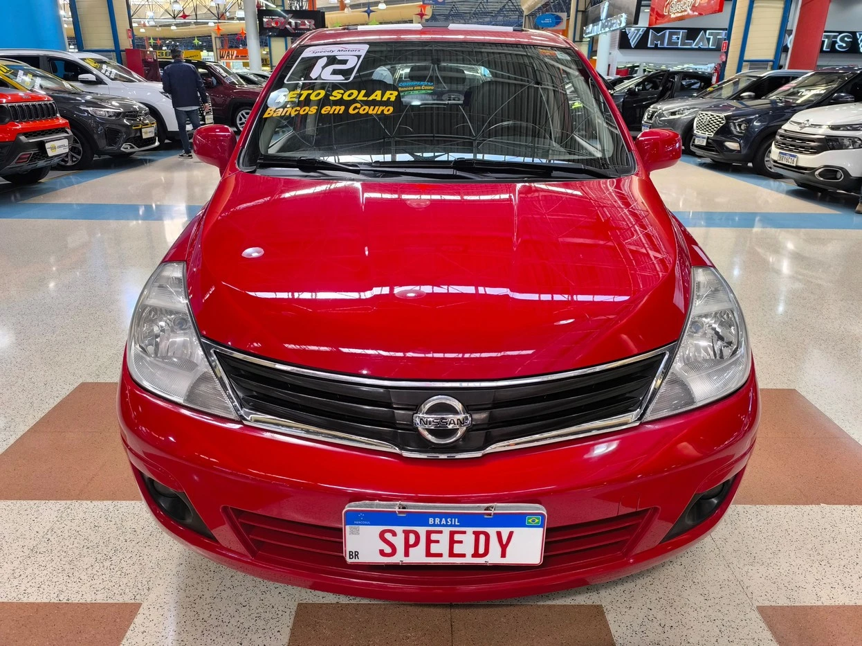 NISSAN TIIDA