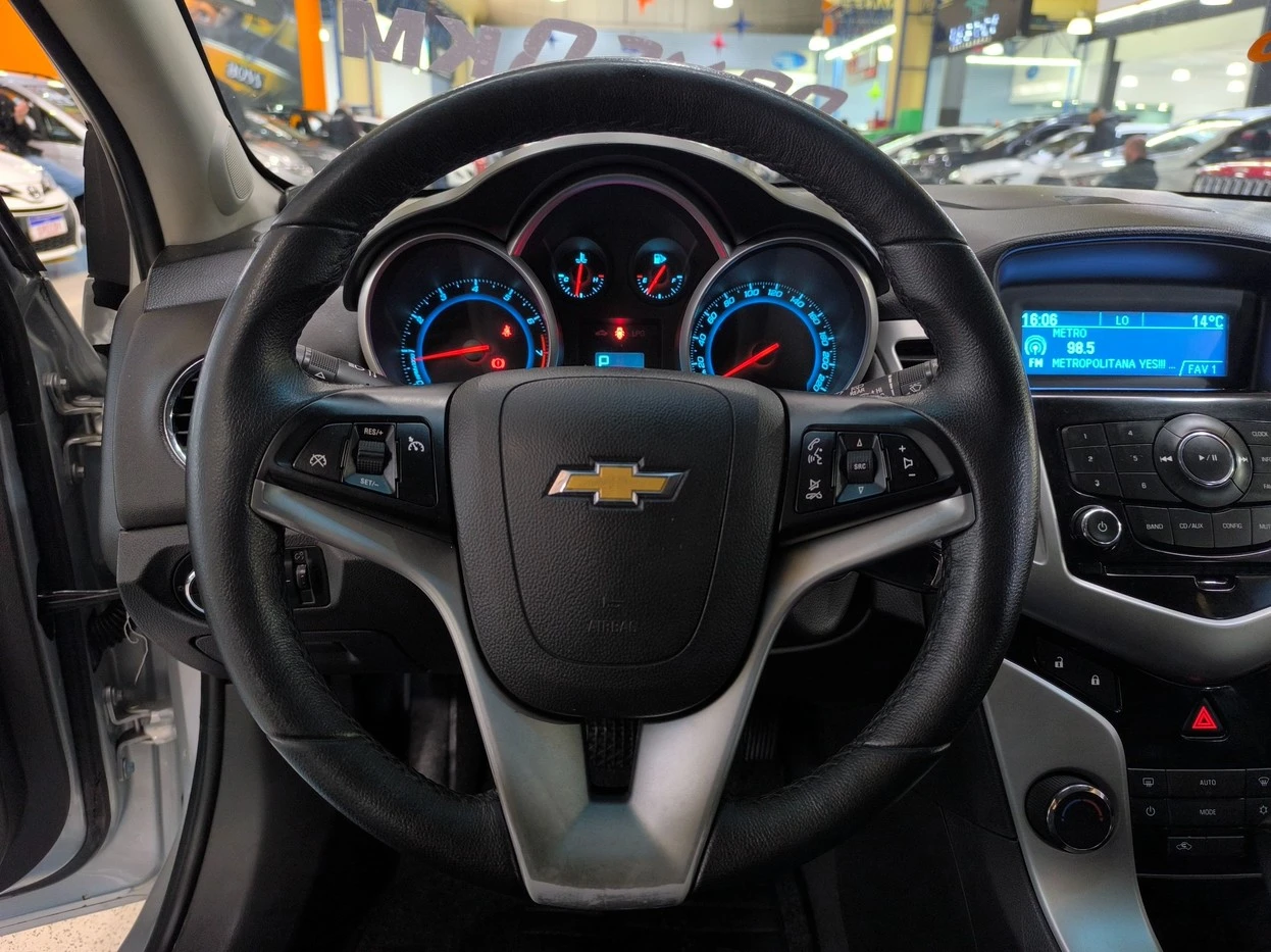 CHEVROLET CRUZE
