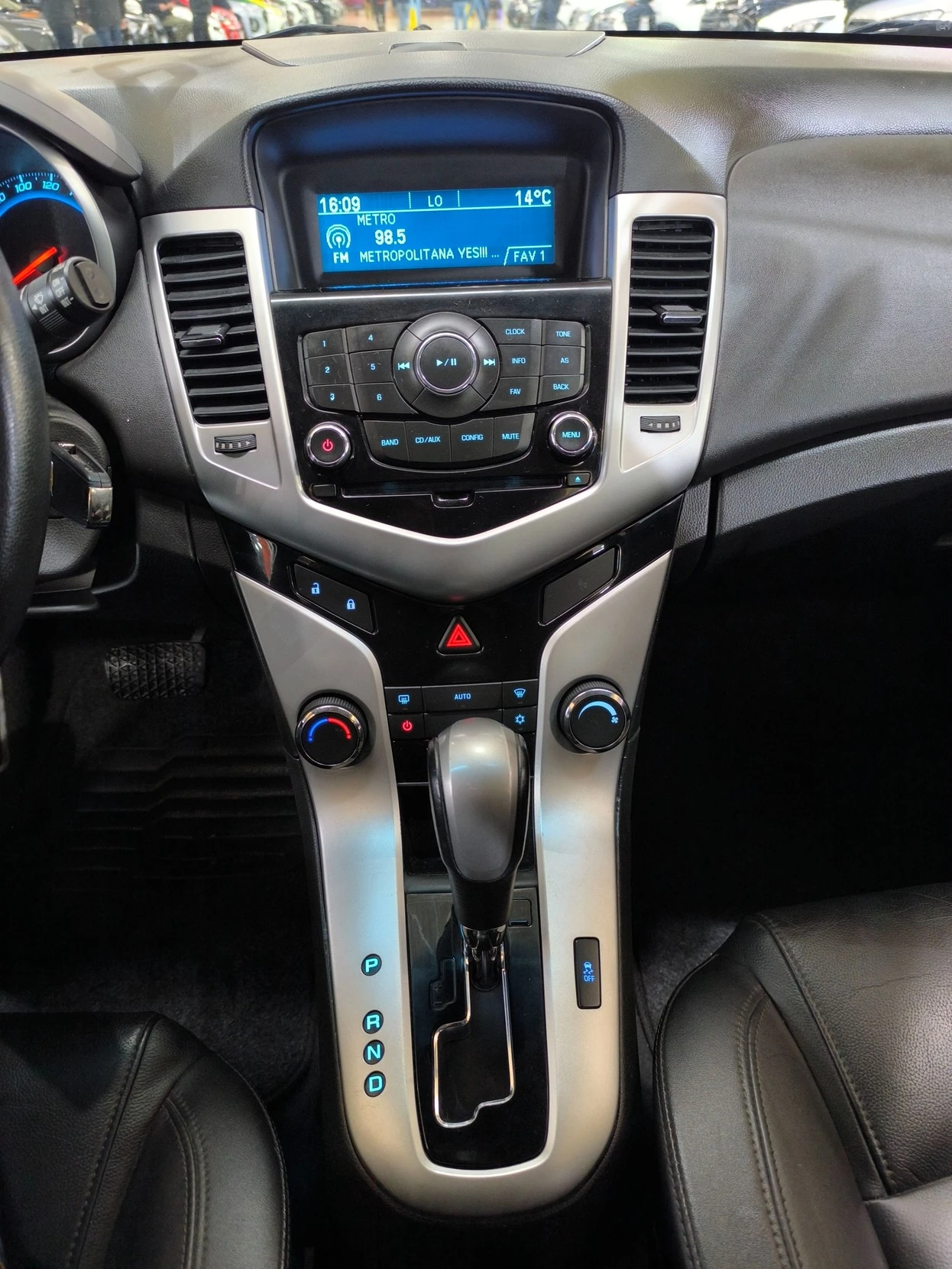 CHEVROLET CRUZE