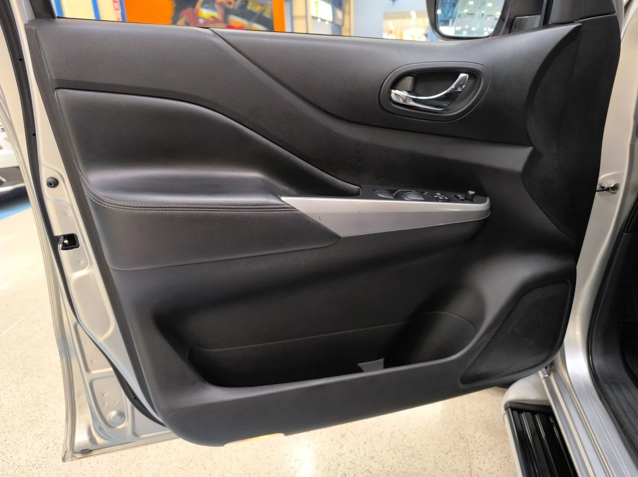 NISSAN FRONTIER