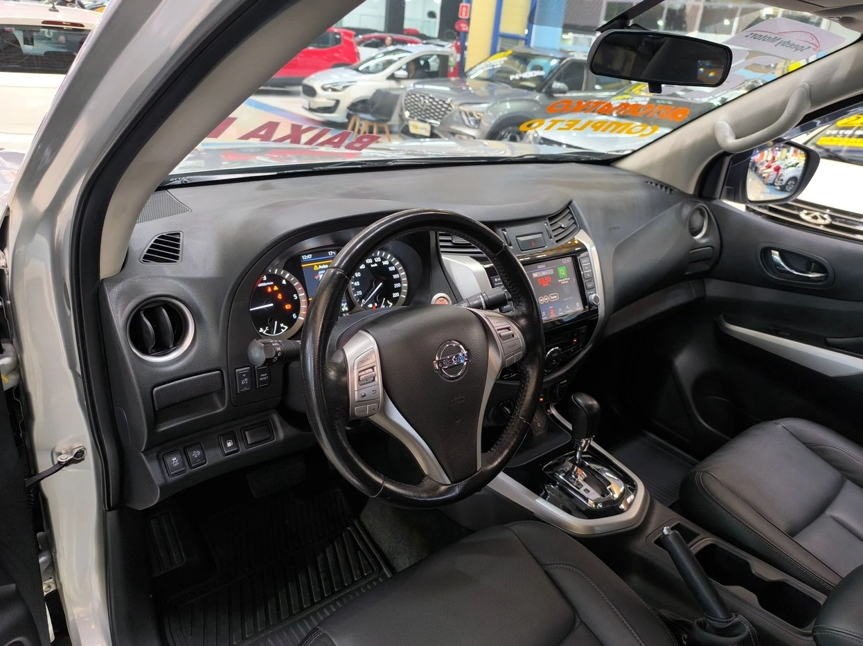 NISSAN FRONTIER