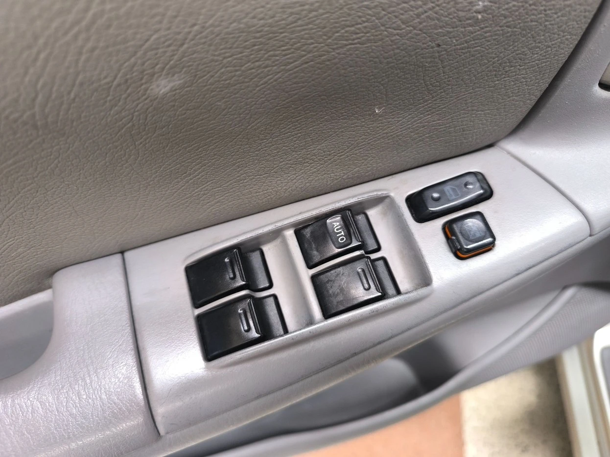 TOYOTA FIELDER