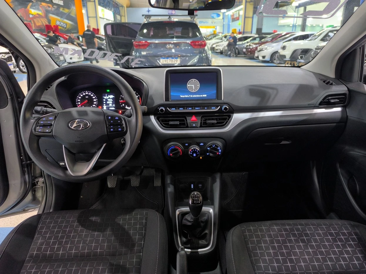 HYUNDAI HB20