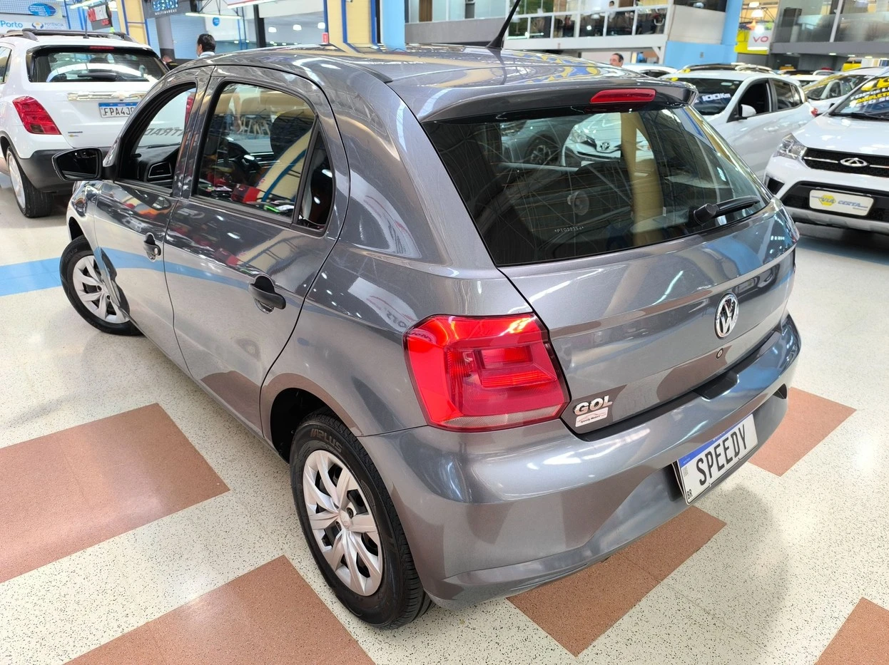 VOLKSWAGEN GOL