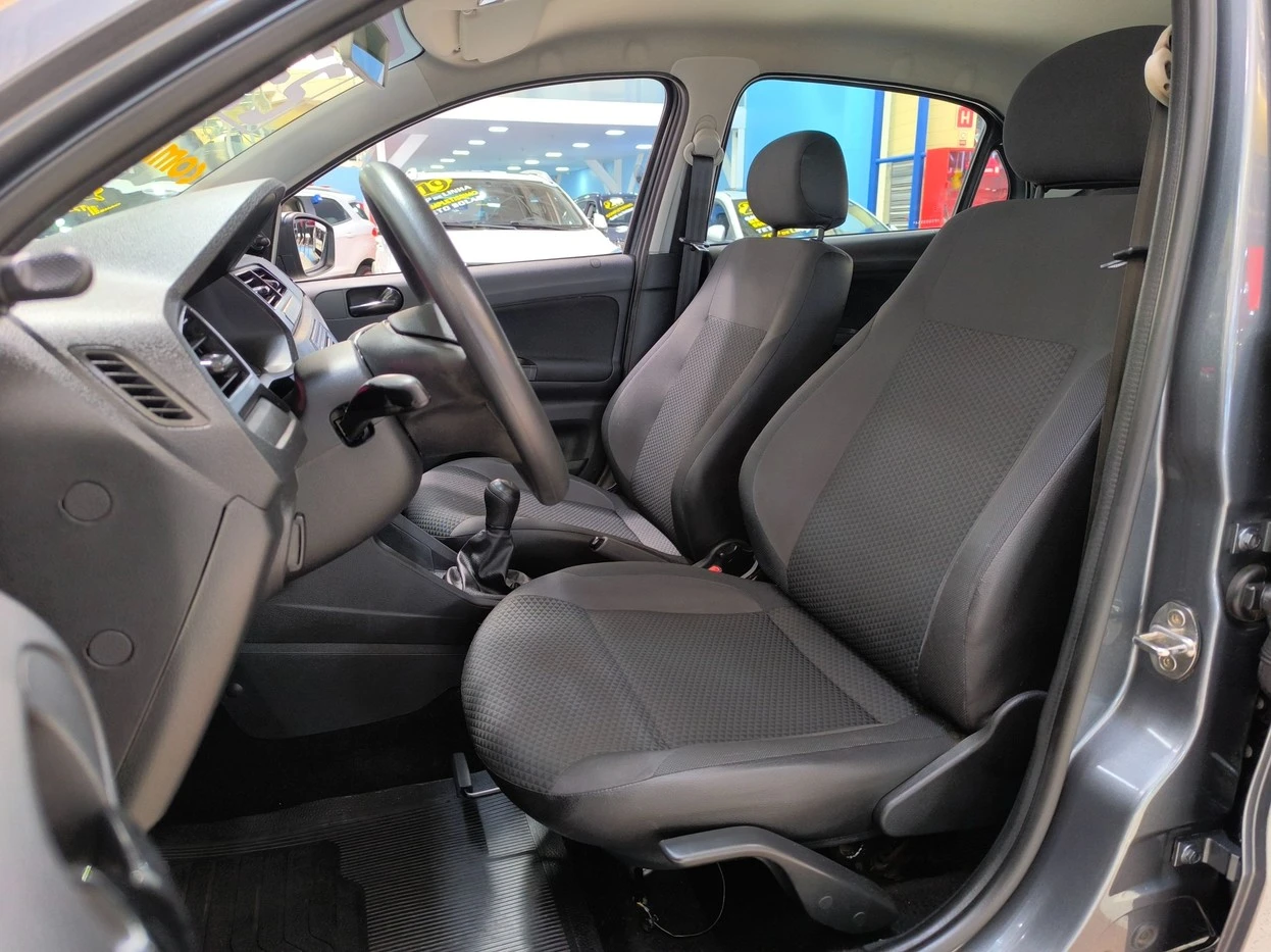 VOLKSWAGEN GOL