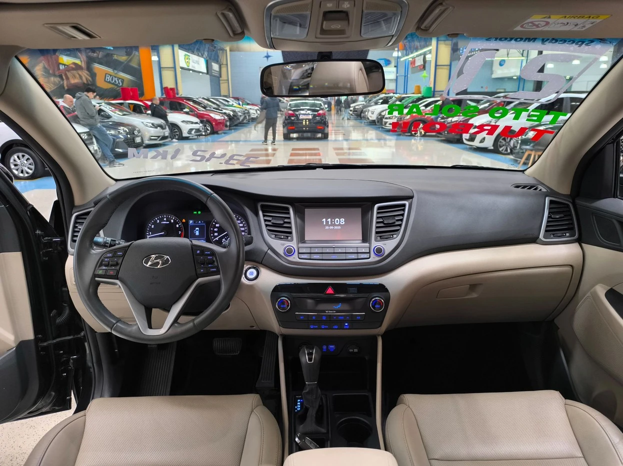 HYUNDAI TUCSON