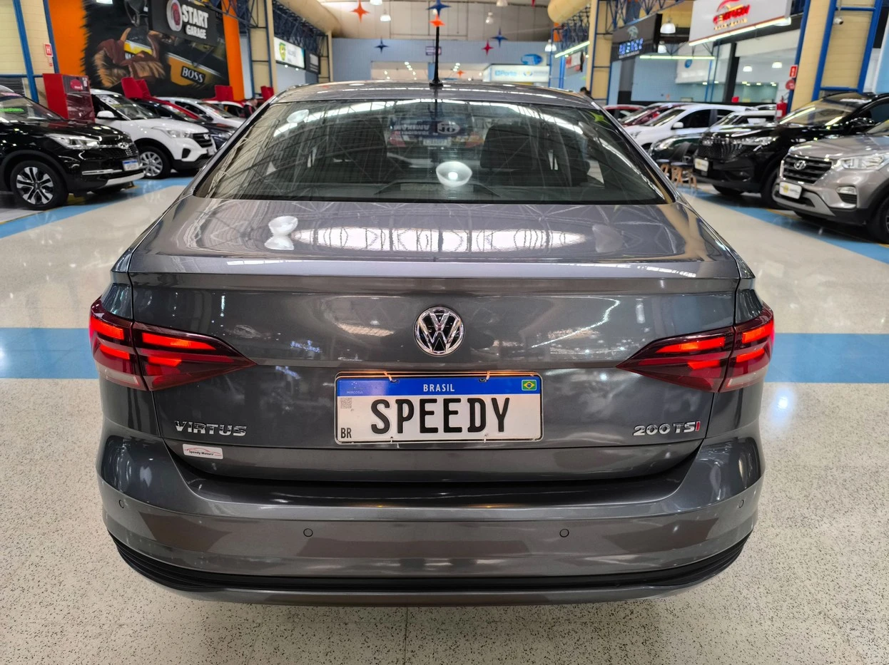 VOLKSWAGEN VIRTUS