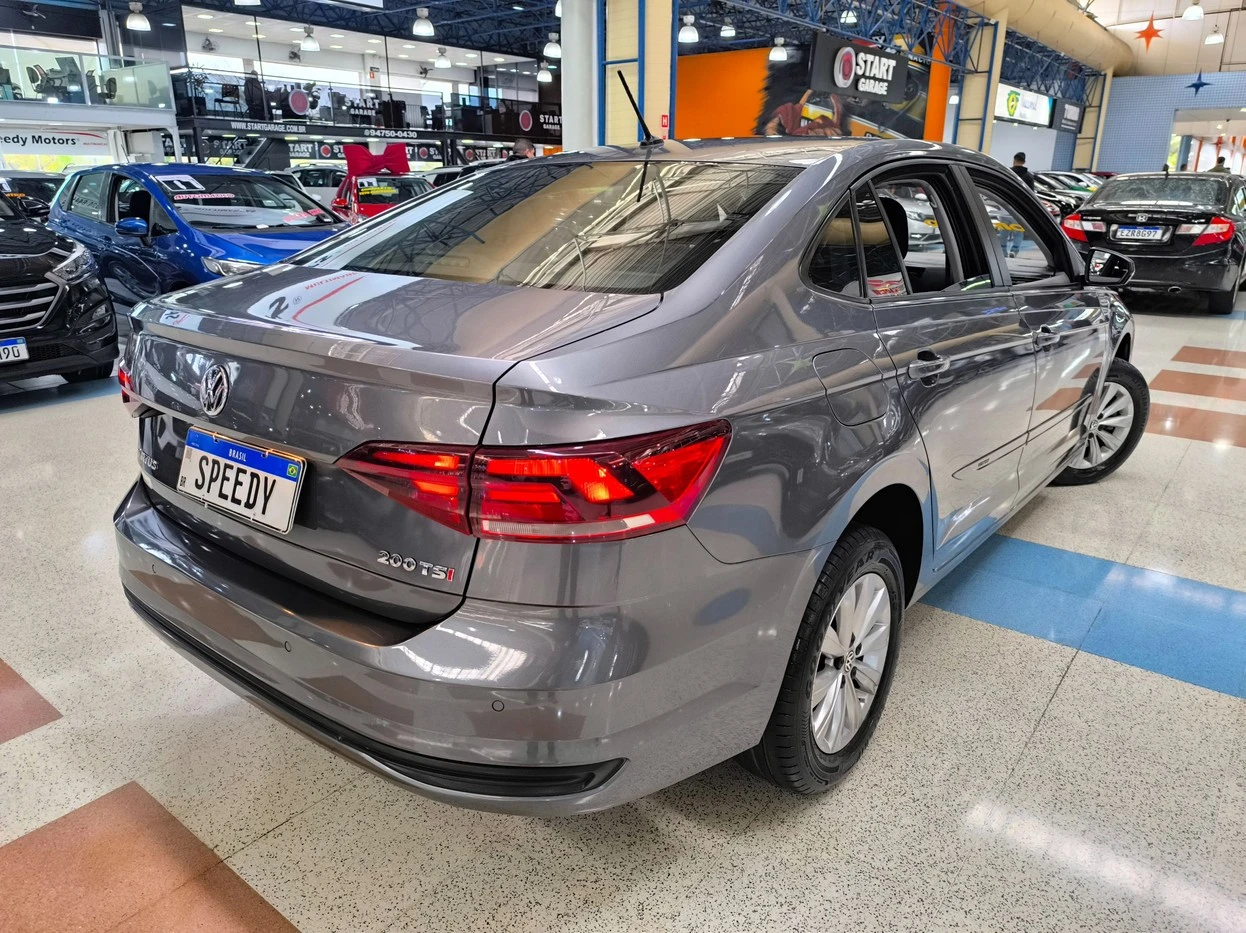 VOLKSWAGEN VIRTUS