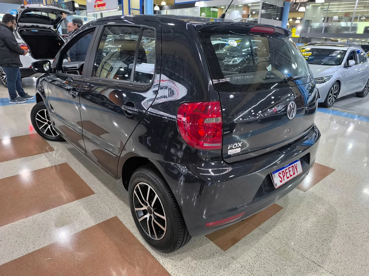 VOLKSWAGEN FOX