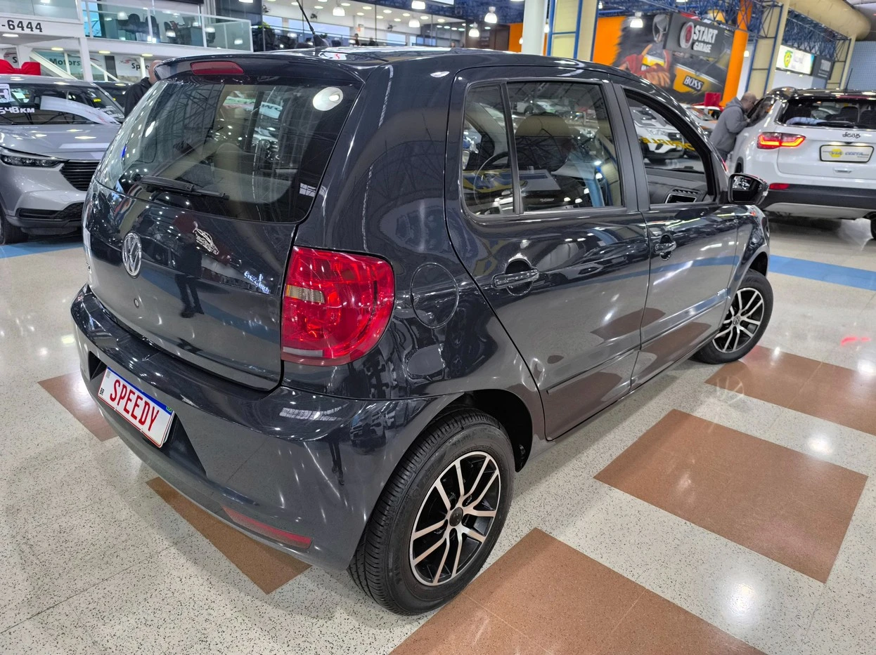 VOLKSWAGEN FOX