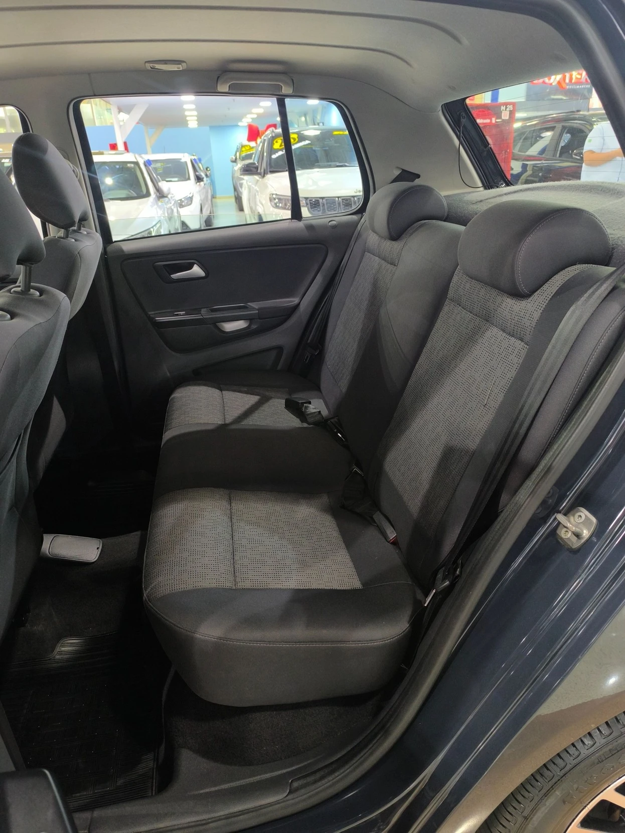 VOLKSWAGEN FOX