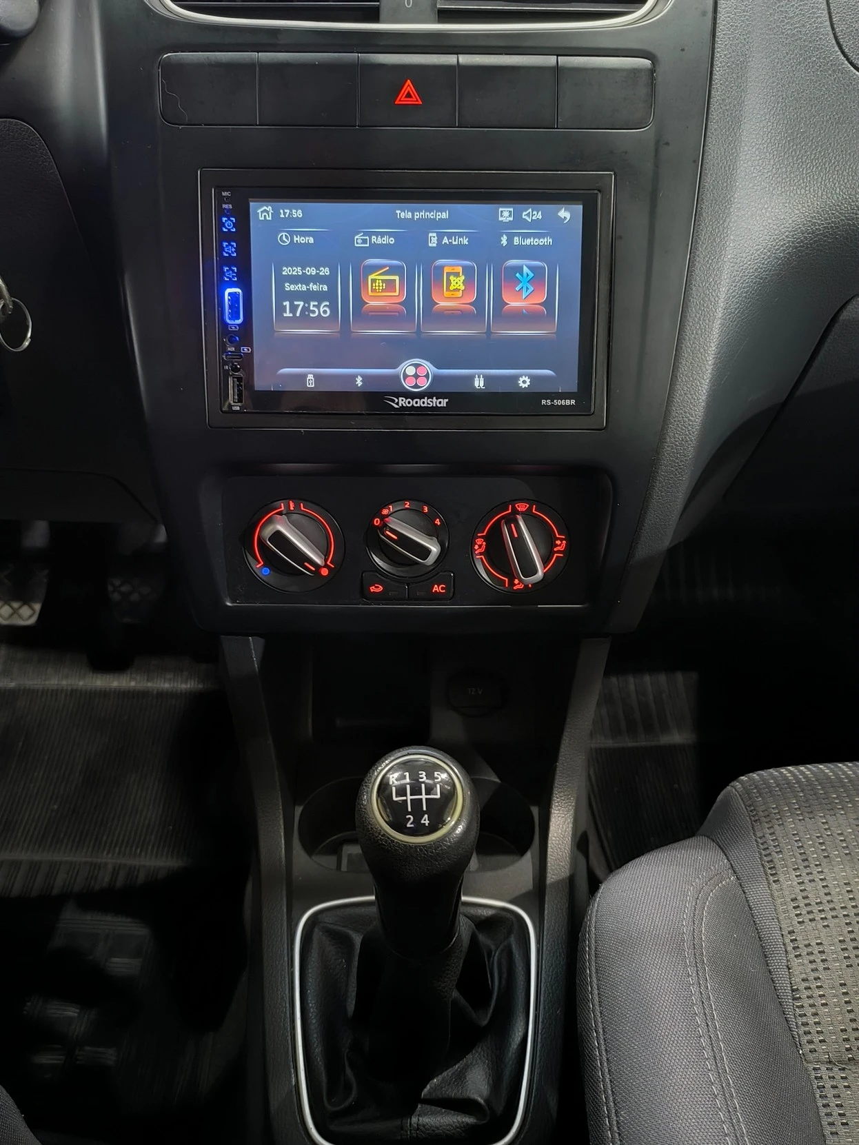 VOLKSWAGEN FOX