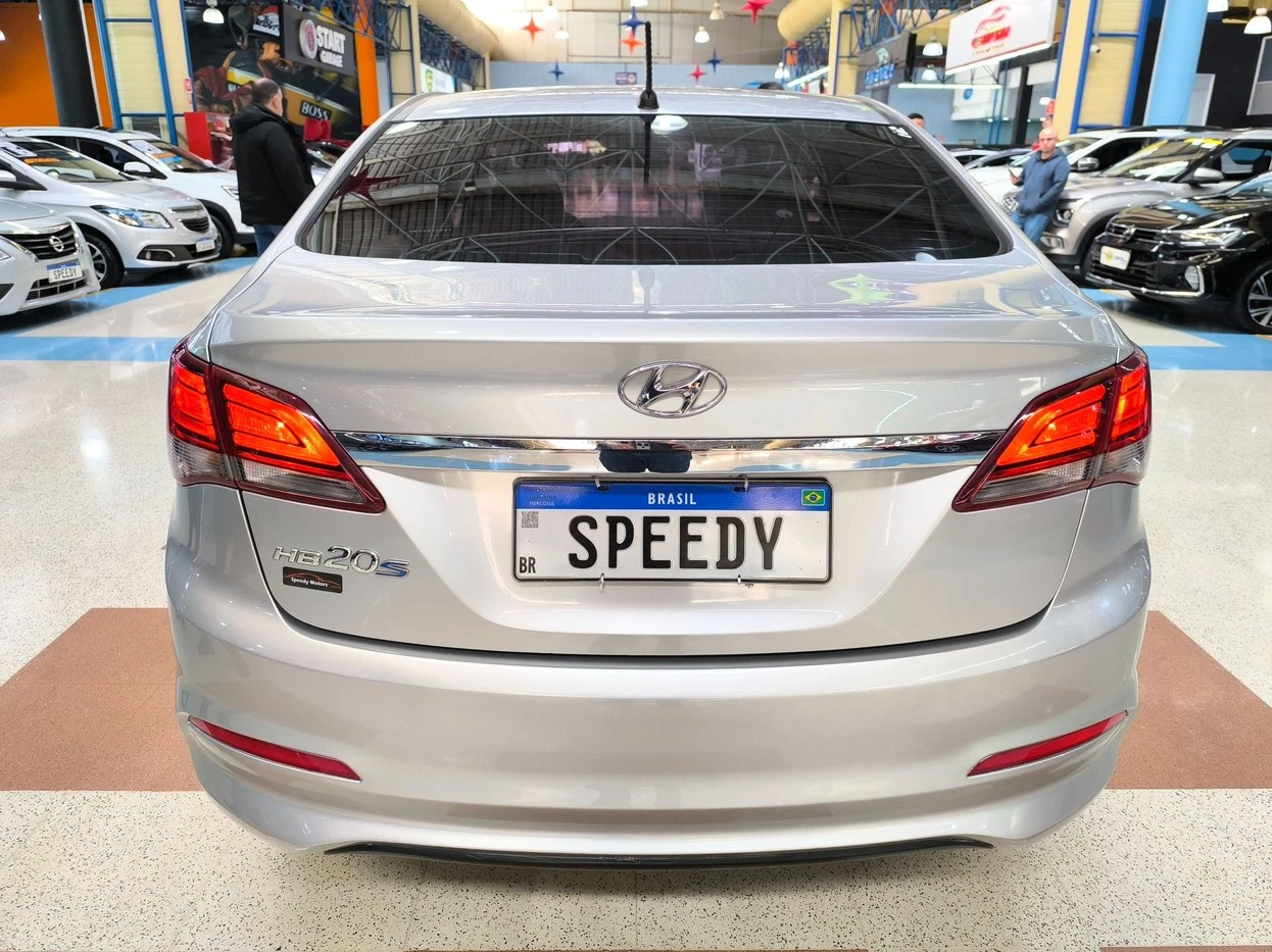 HYUNDAI HB20S