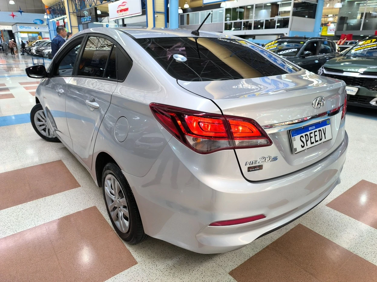 HYUNDAI HB20S
