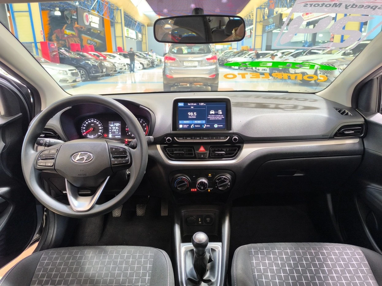 HYUNDAI HB20