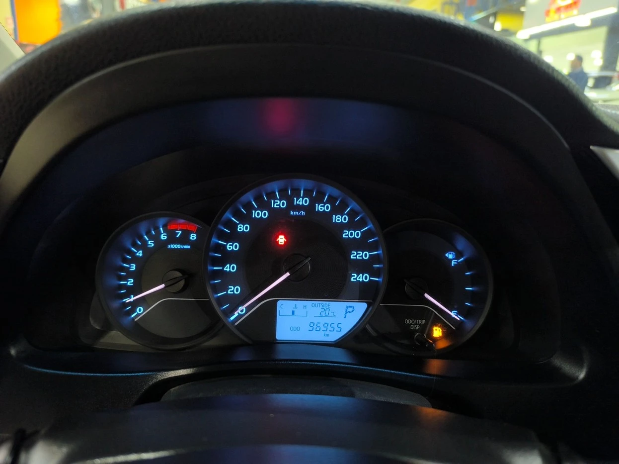TOYOTA COROLLA