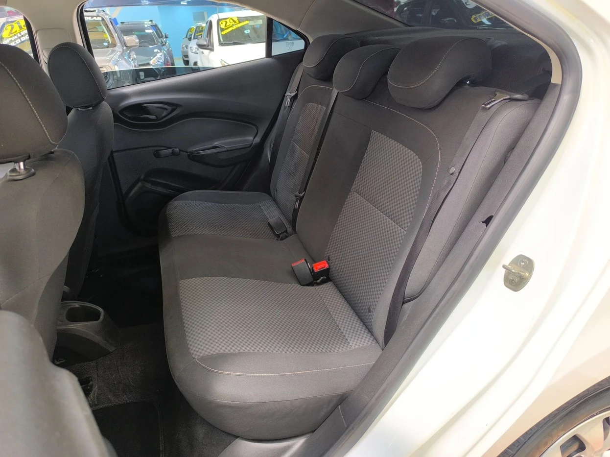 CHEVROLET PRISMA