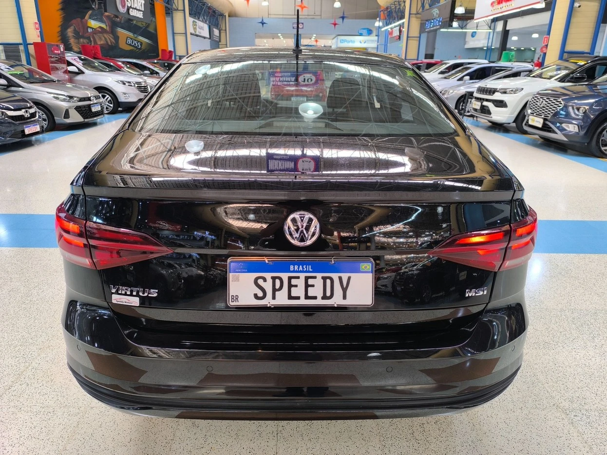 VOLKSWAGEN VIRTUS