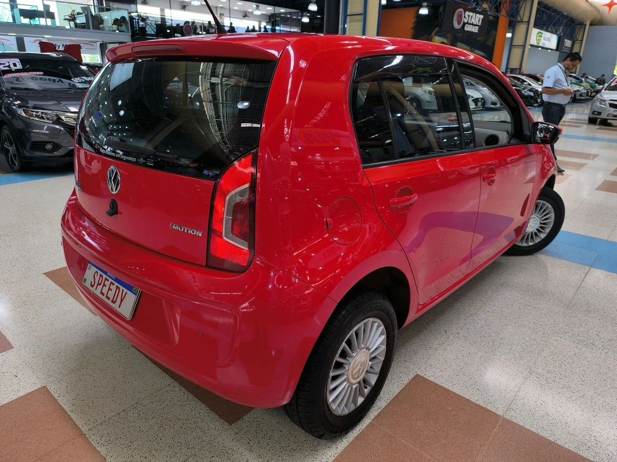 VOLKSWAGEN UP