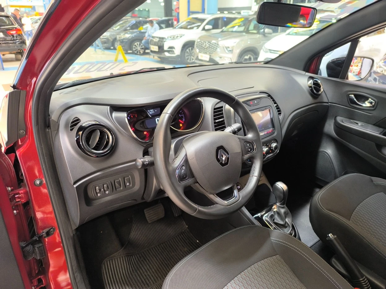 RENAULT CAPTUR
