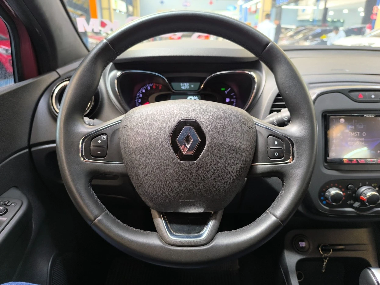 RENAULT CAPTUR