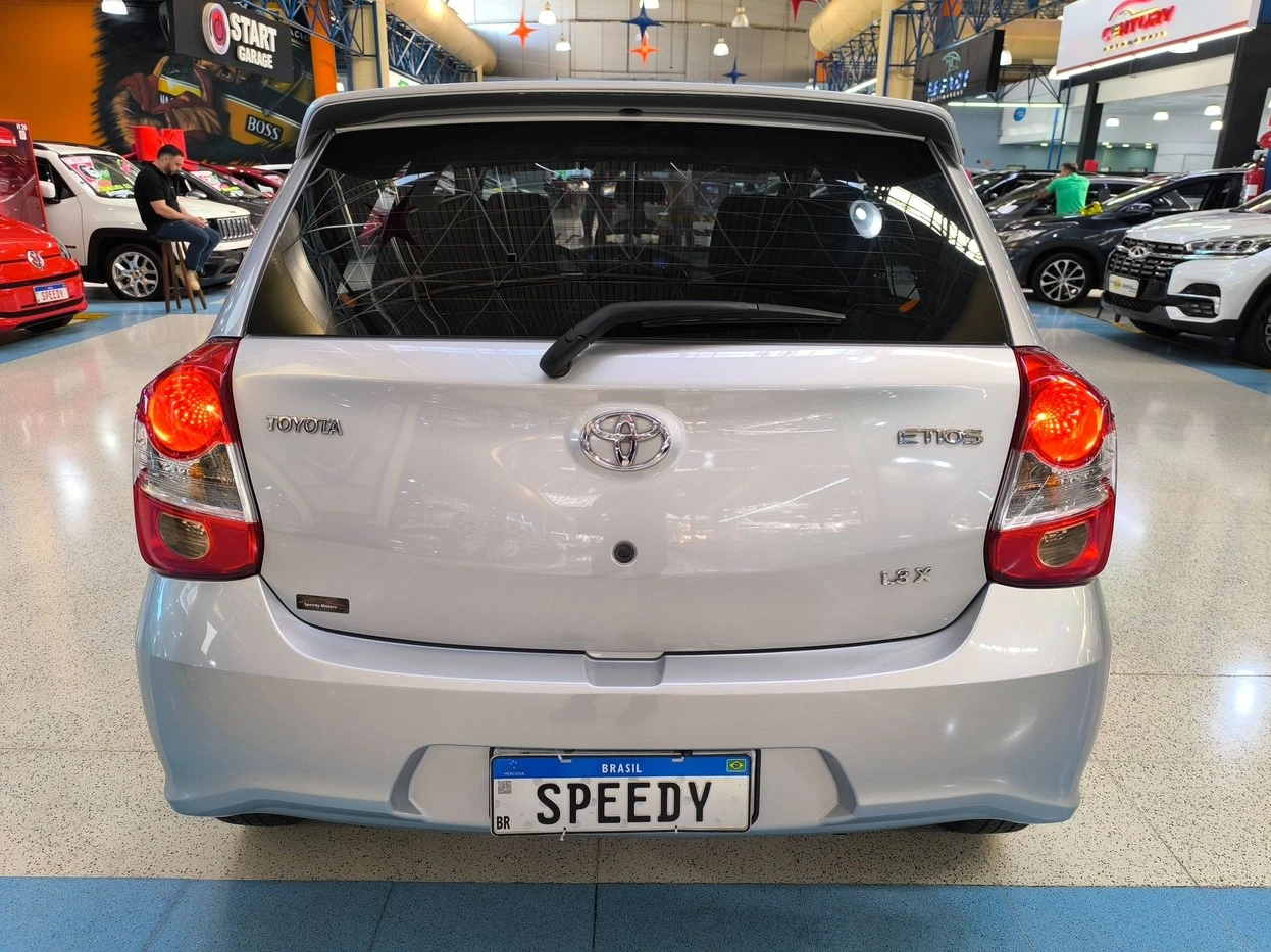 TOYOTA ETIOS