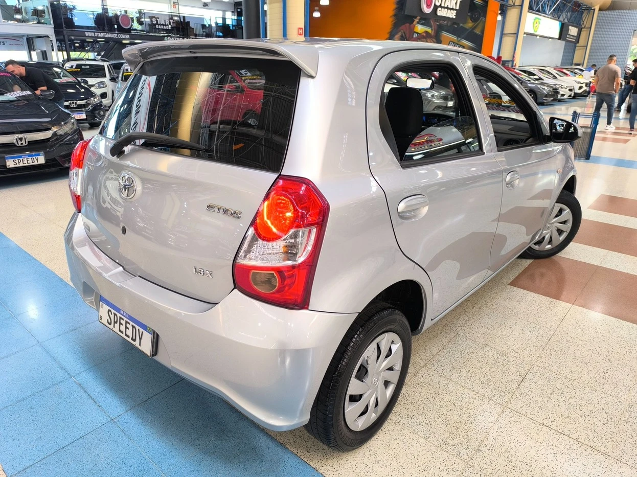 TOYOTA ETIOS