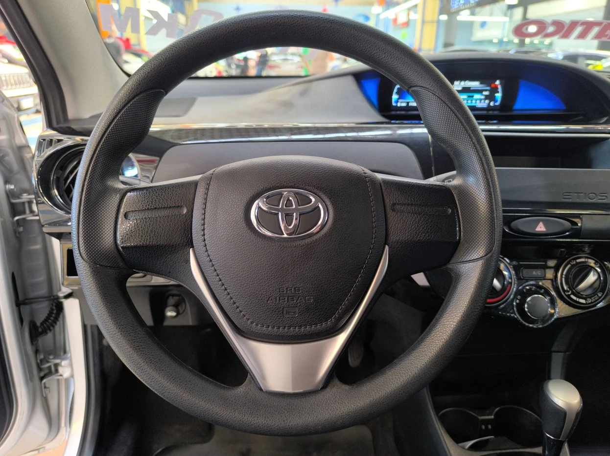 TOYOTA ETIOS