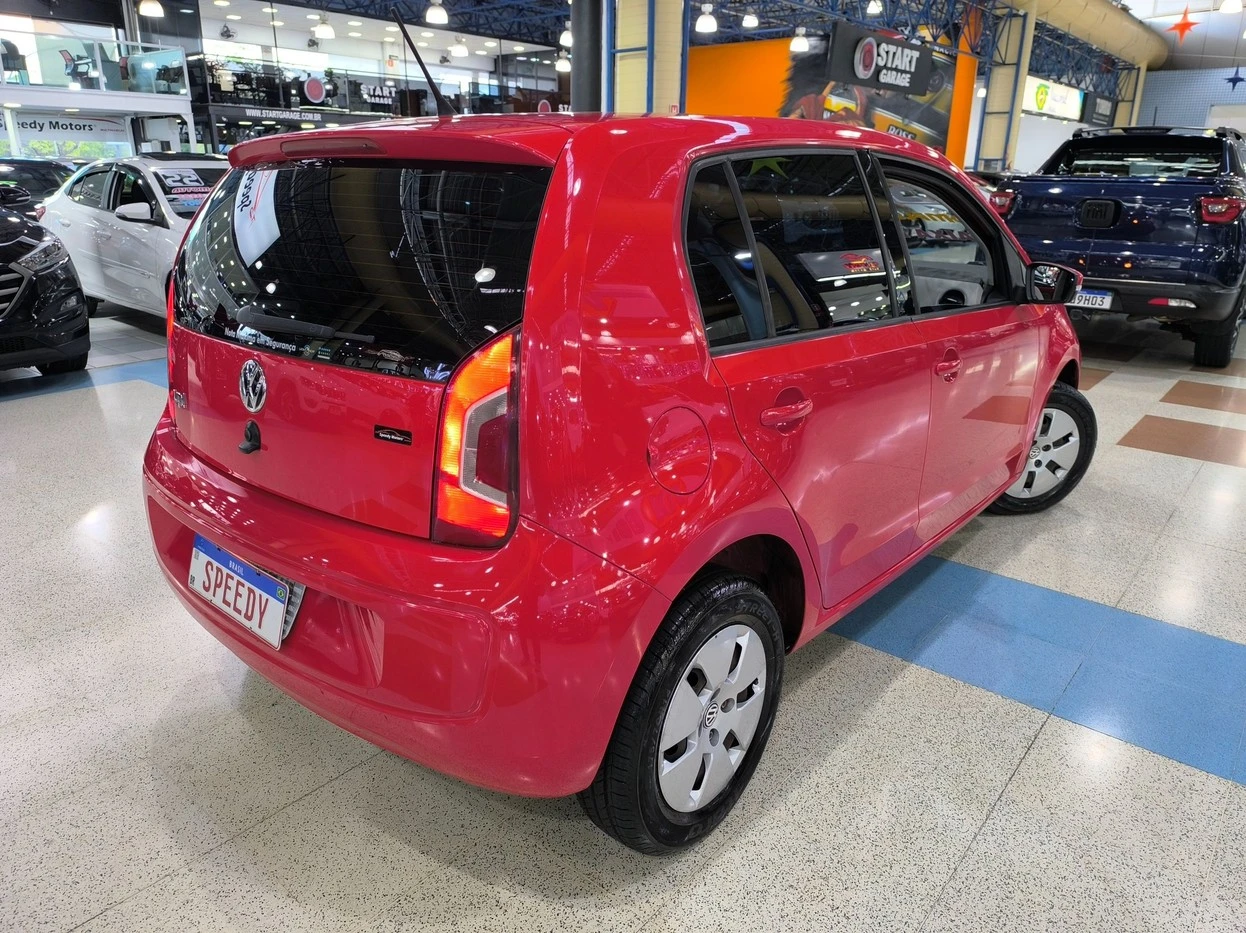 VOLKSWAGEN UP