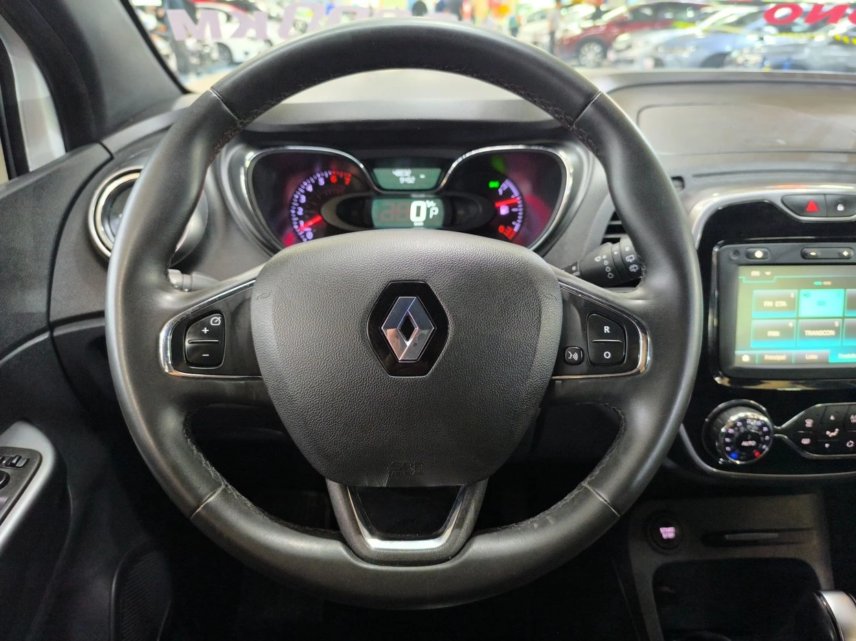 RENAULT CAPTUR