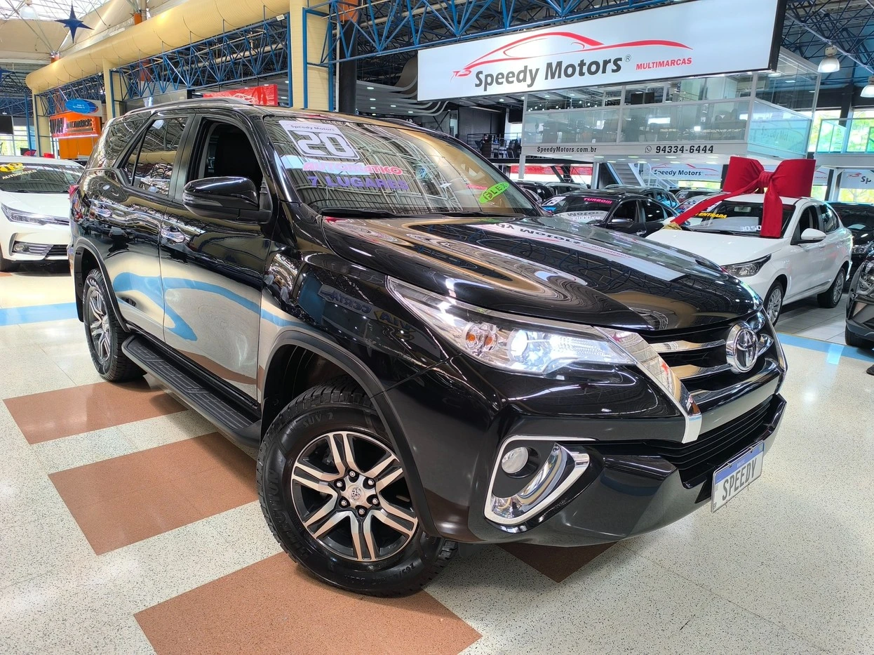 TOYOTA HILUX SW4