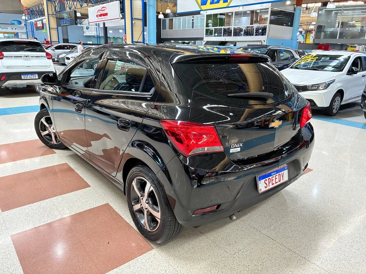CHEVROLET ONIX