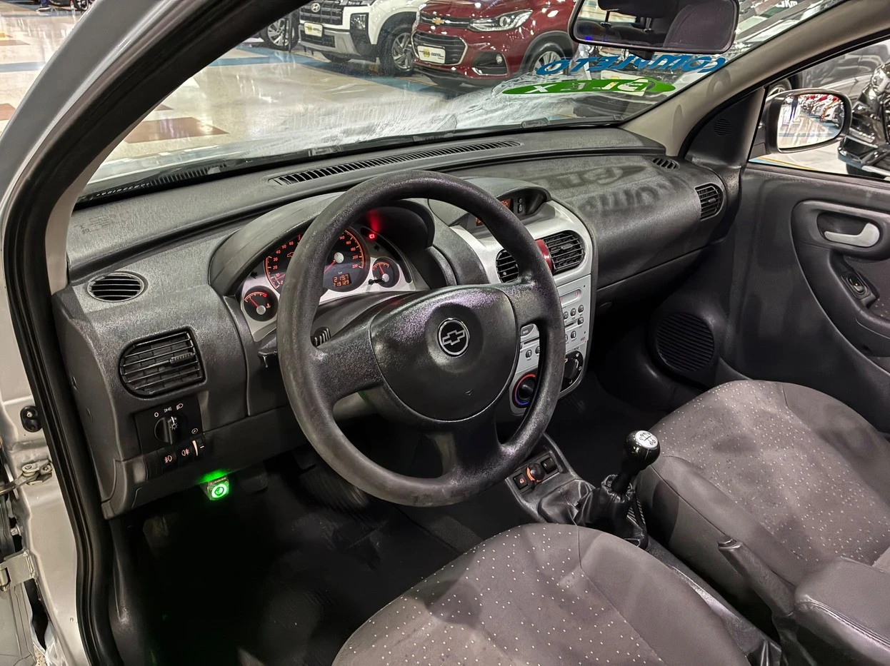 CHEVROLET CORSA
