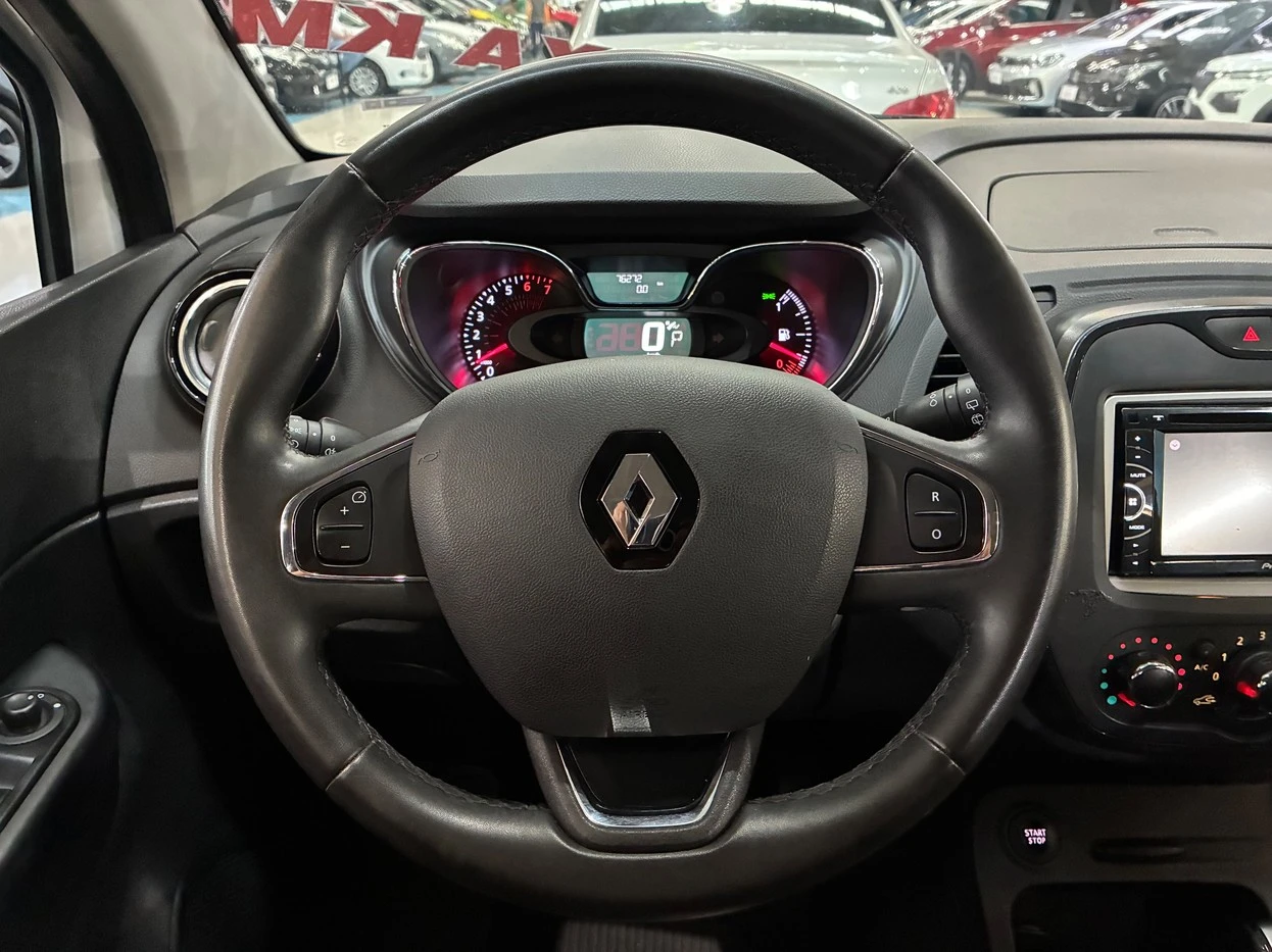 RENAULT CAPTUR