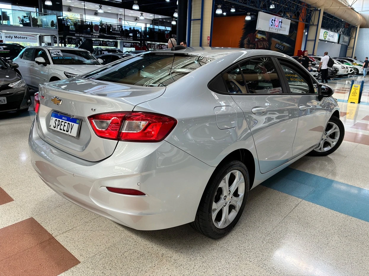 CHEVROLET CRUZE