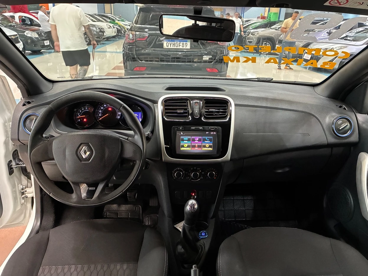 RENAULT SANDERO