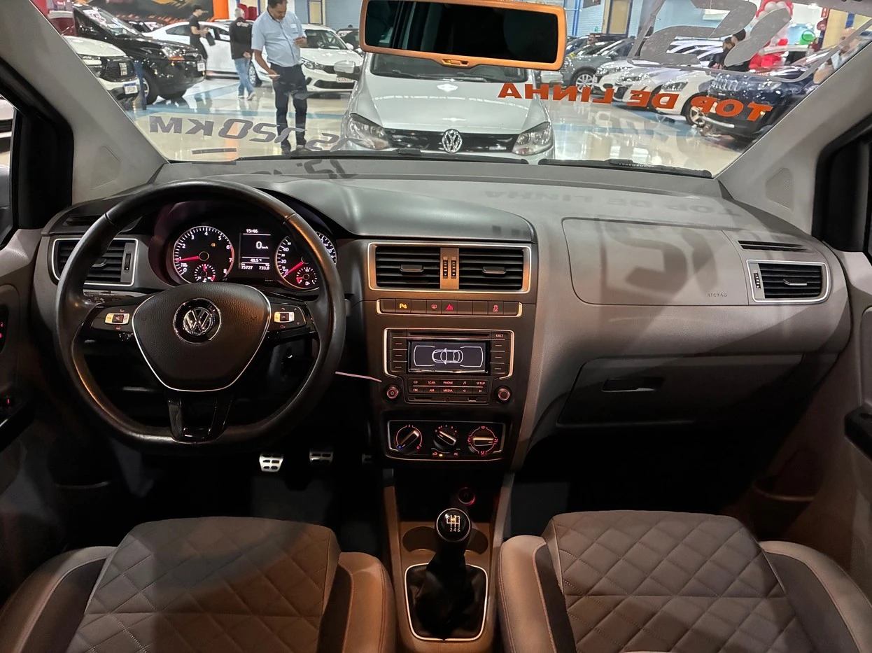 VOLKSWAGEN FOX
