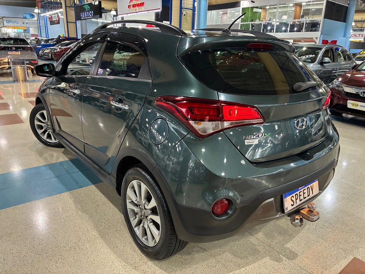 HYUNDAI HB20X