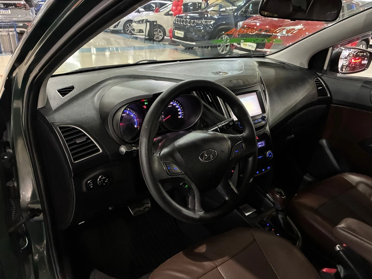 HYUNDAI HB20X