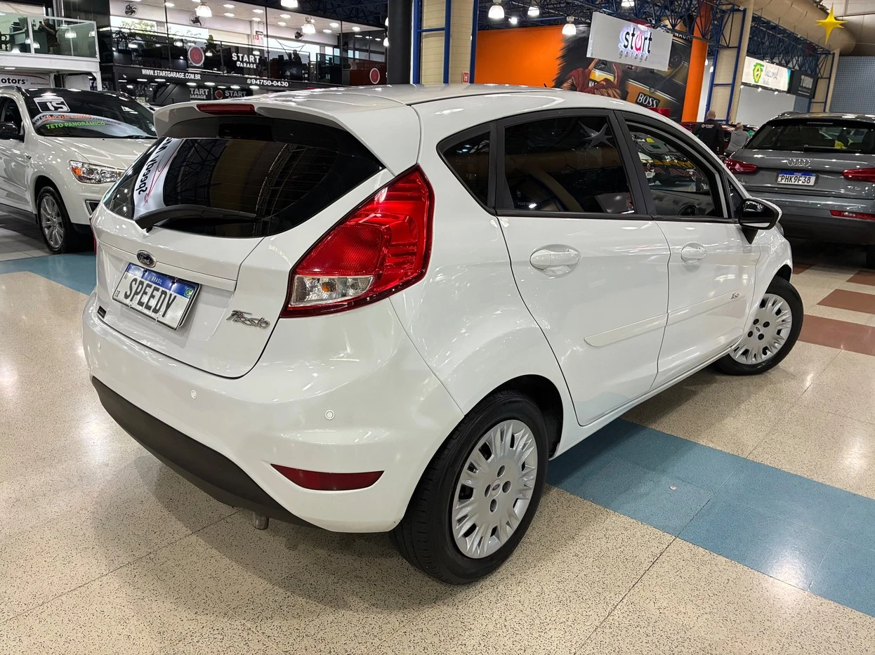 FORD FIESTA