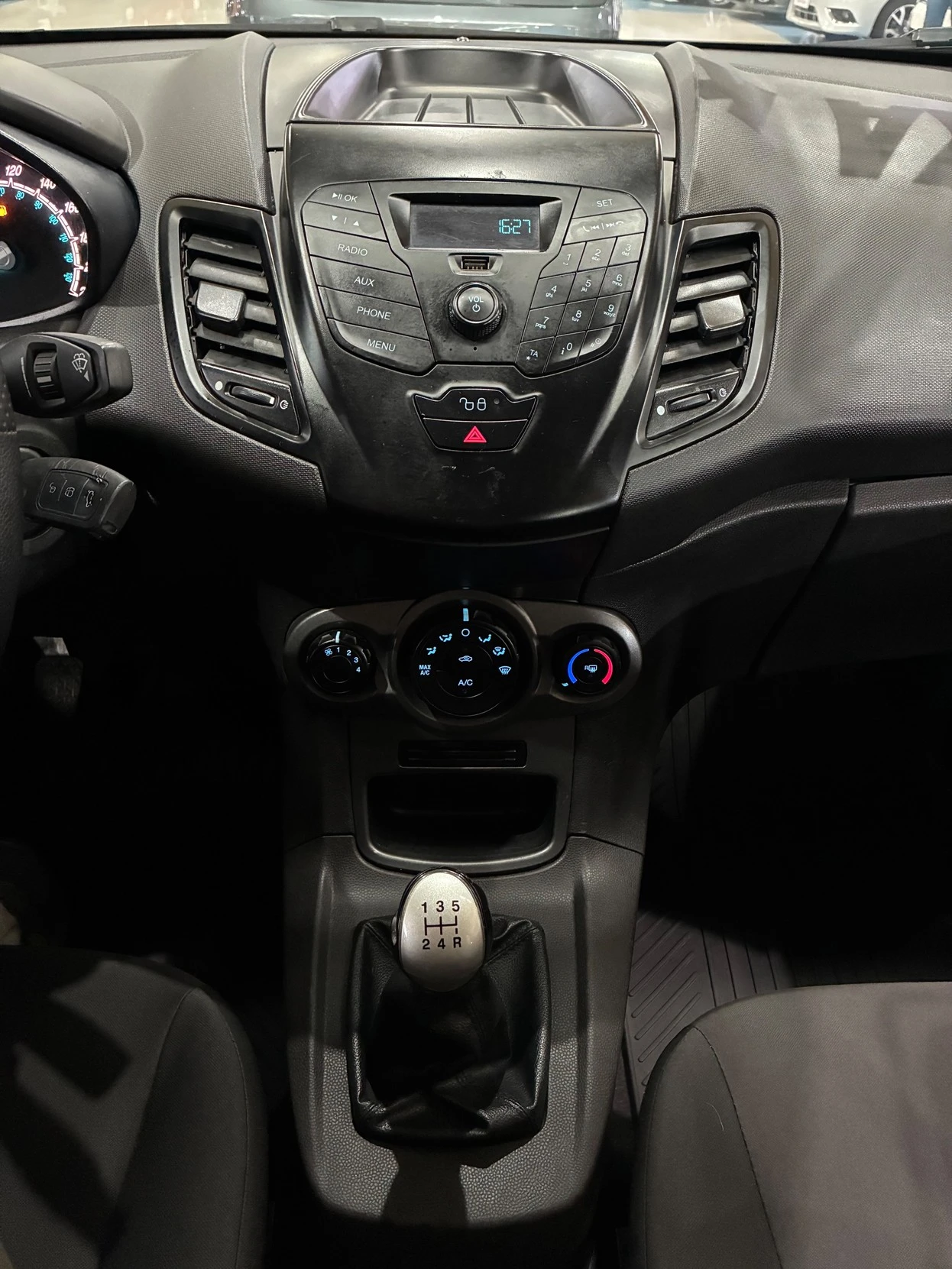FORD FIESTA