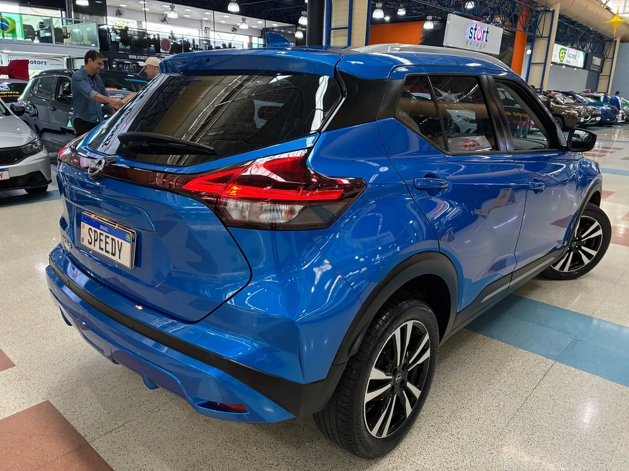 NISSAN KICKS