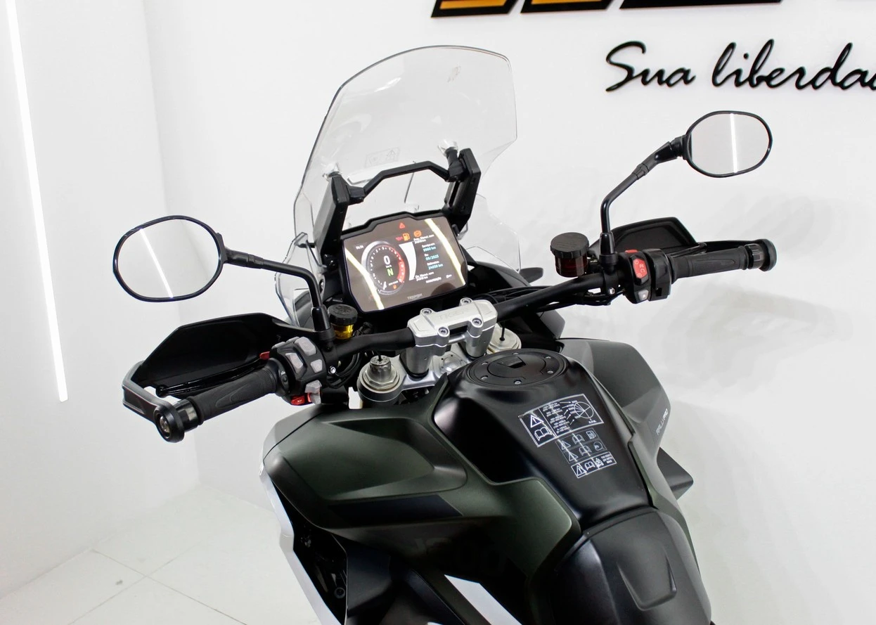 TRIUMPH TIGER 1200 RALLY PRO