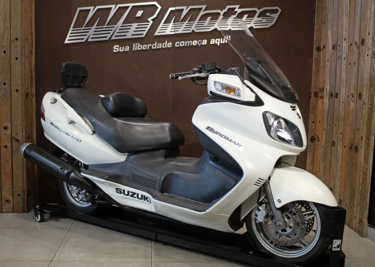 SUZUKI BURGMAN 650
