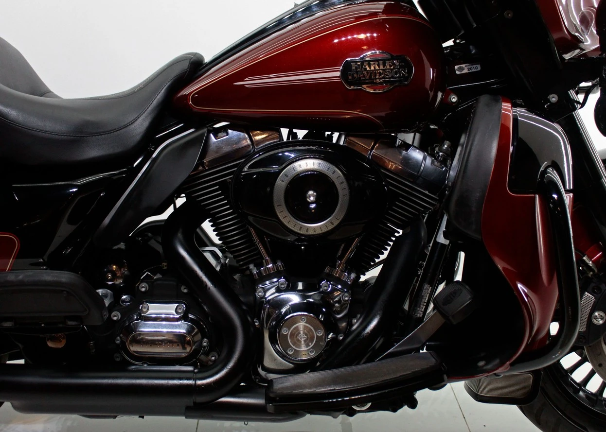 HARLEY-DAVIDSON ULTRA ELECTRA GLIDE CLASSIC