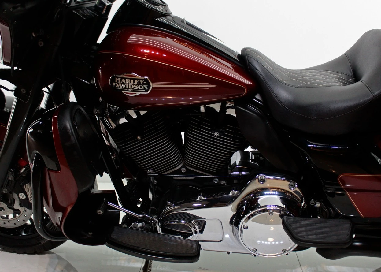 HARLEY-DAVIDSON ULTRA ELECTRA GLIDE CLASSIC
