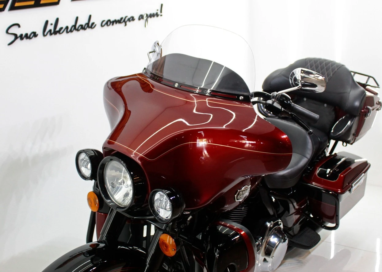 HARLEY-DAVIDSON ULTRA ELECTRA GLIDE CLASSIC