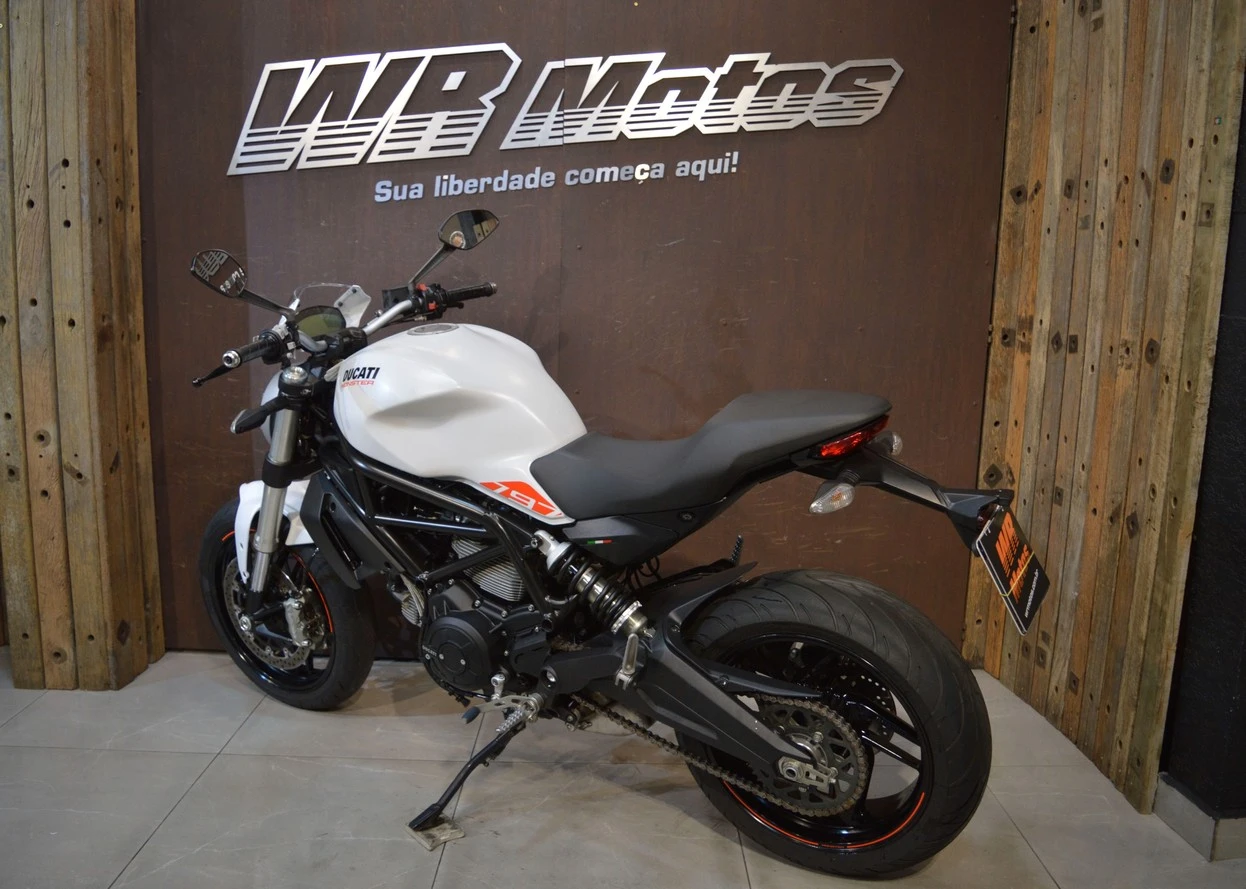 DUCATI MONSTER 797