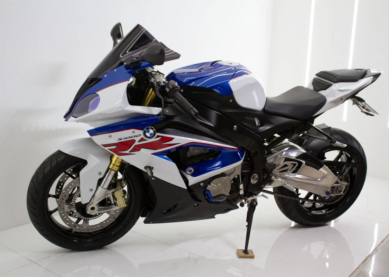 BMW S 1000 RR