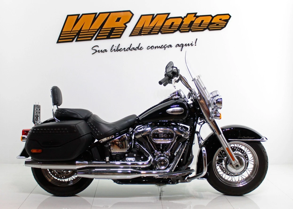 HARLEY-DAVIDSON SOFTAIL HERITAGE CLASSIC 114